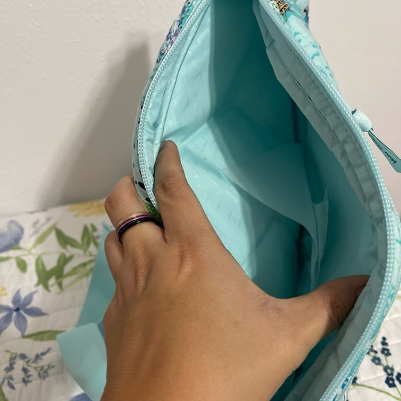 Sling backpack - Picture 6 of 6